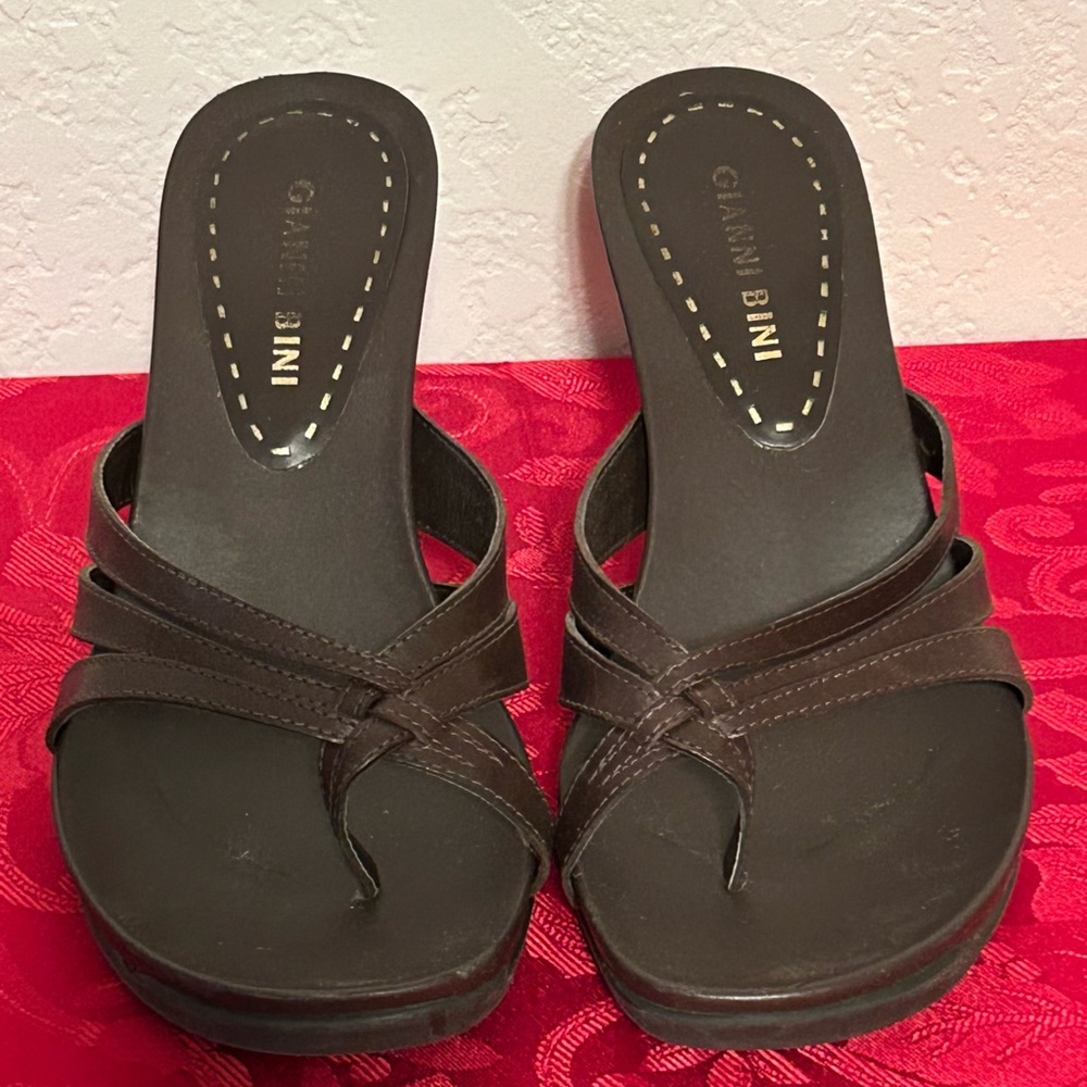 Gianni Bini Women's Brown Sandals